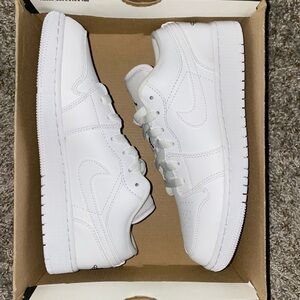 Women’s Air Jordan 1 Low Triple White